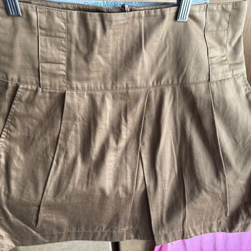 H&M Beige Skirt like new, size M 38 10