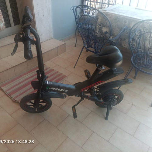 Electric city bicycle used with new 10ah battery, disc brakes, black