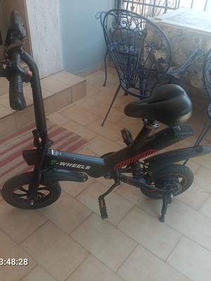 Electric city bicycle used with new 10ah battery, disc brakes, black