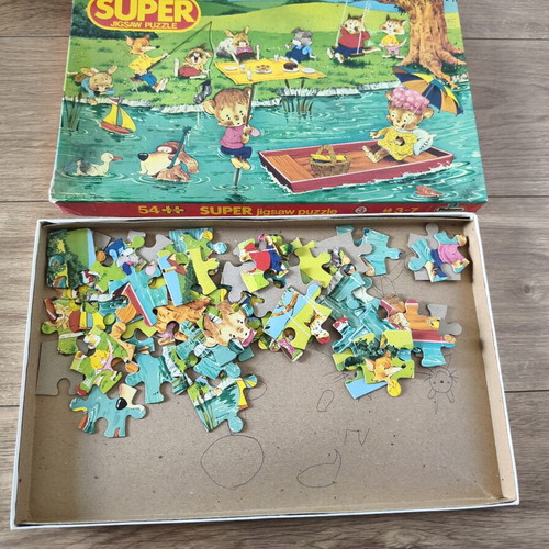 Falcon vintage puzzle 54 pieces used, ages 3-7
