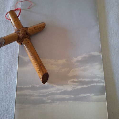 Religious book The blasphemy and its confrontation like new with wooden cross gift