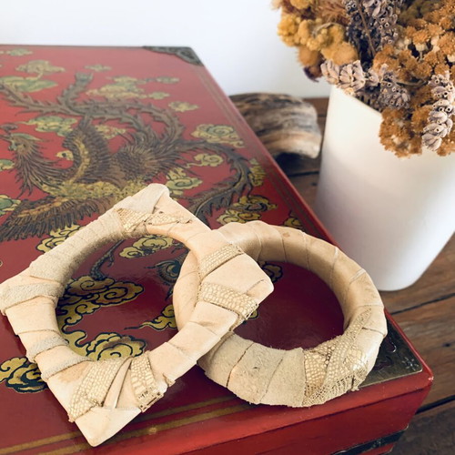 Leather handmade bracelets like new, beige, set of two