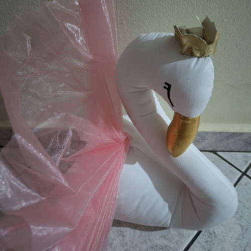 Plush Swan 30 cm like new