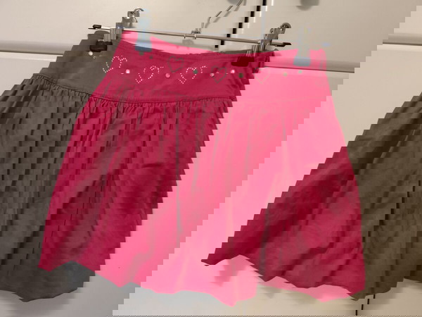 Φούστα για 8χρ