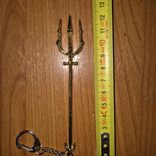 Aquaman's Trident Keychain new, gold metal
