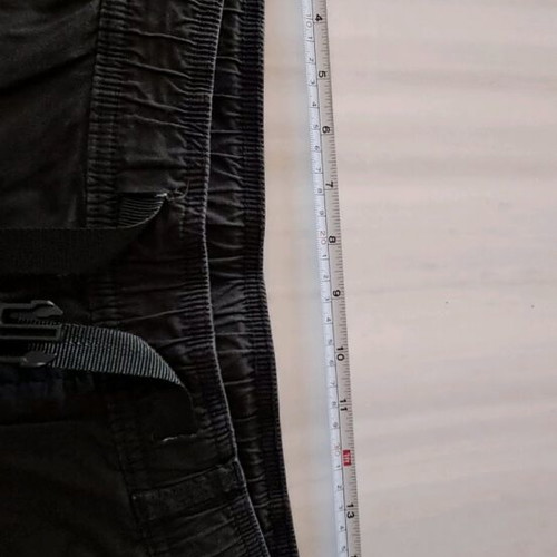 Hollister Bermuda black like new size 30