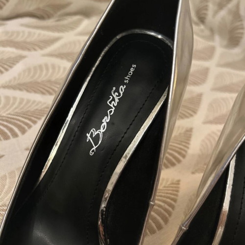 Metallic gray and silver pumps size 41 like new