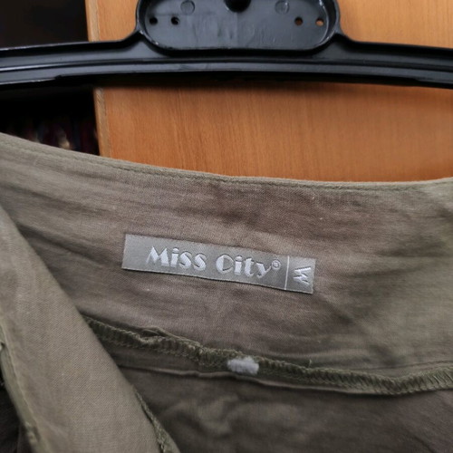 Skirt and shirt set like new, beige and olive, size medium/3