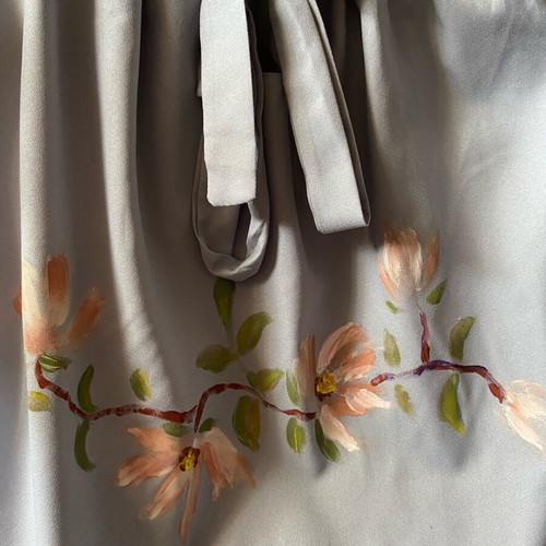 Painted blouse in gray ciel color