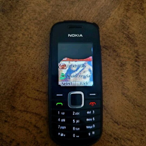 Nokia Samsung Touch Button Mobile Phones used, set of 6, original vintage