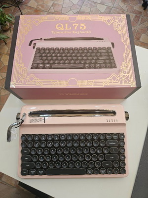 YUNZII QL75 Retro Typewriter μηχανικό πληκτρολόγιο, RGB, hot-swappable