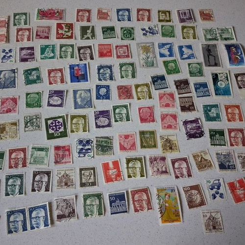 German stamps used, pack of 319 collectible vintage pieces