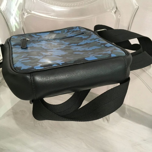 Silver Frame men bag leather like new, black and blue