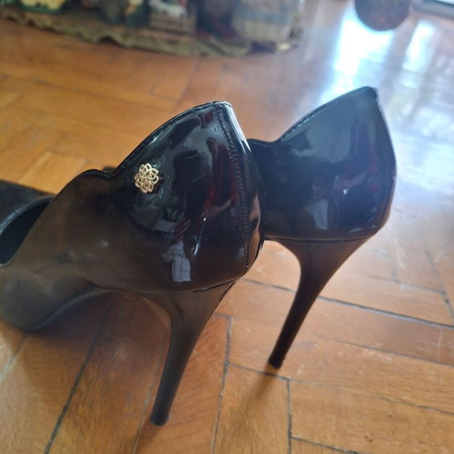 Migato black patent leather 12cm high heel pumps, size 40