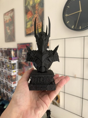Sauron bust like new