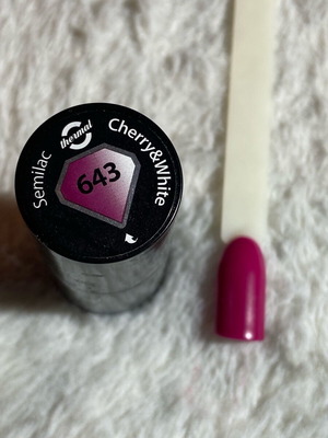 Canni and Semilac semi-permanent nail polishes used, pack of 3