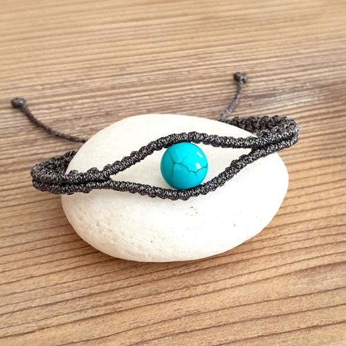 Women's eye outline bracelet metallic handmade with turquoise haolite new
