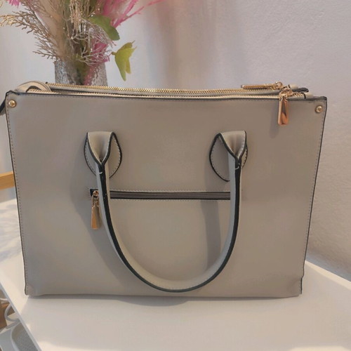 Handbag like new, gray