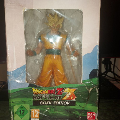 Dragonball Goku Super Saiyan Exclusive Figure mint, 25 cm