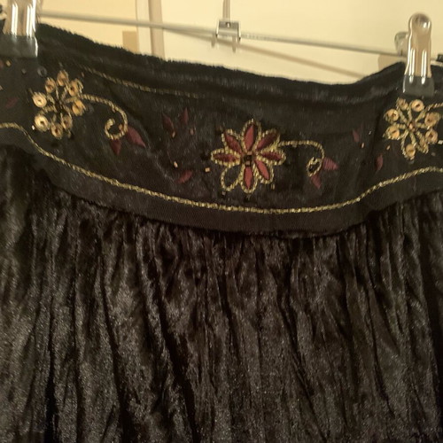 Velvet Italian mid-length skirt medium with embroidery, new, black