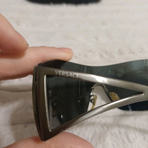 Versace women's mask sunglasses like new with dark green lens