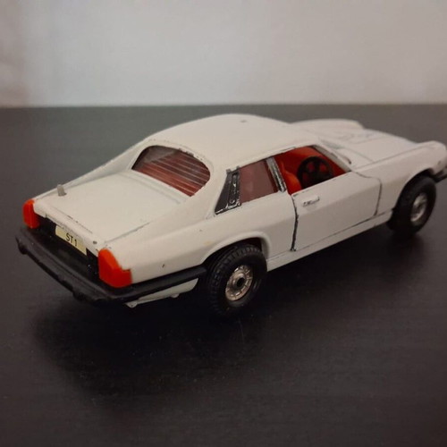 Jaguar XJS The Saint Corgi 1:36 diecast model used