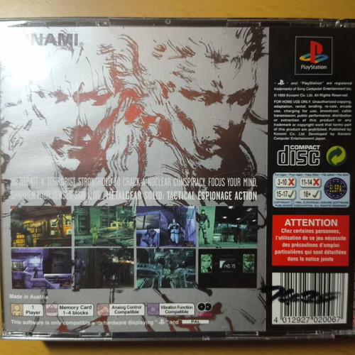 Metal Gear Solid PlayStation 1 Black Label mint condition, collectible