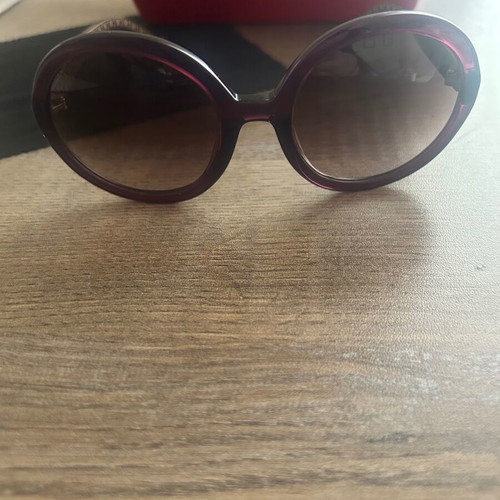 Carolina Herrera women's sunglasses like new, brown and red