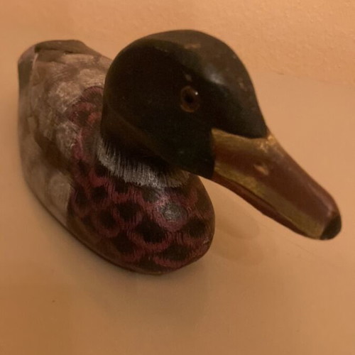 Decorative wooden ducks used, set of 4 pieces