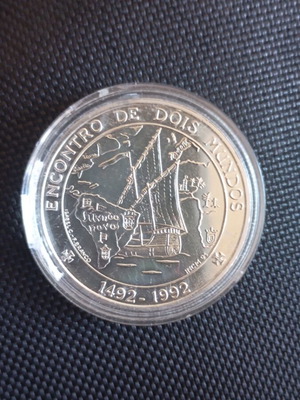Portuguese Silver Coin 1000 Escudos 1992 like new, 27 grams