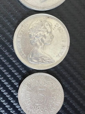 Silver coins like new, 5 Shillings George VI 1952 and others