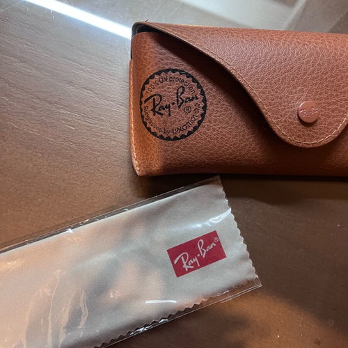 Ray Ban sunglasses like new, purple and silver