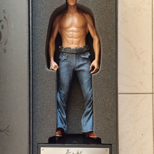 Bruce Lee BL-1 Enterbay Limited Edition statue boxed