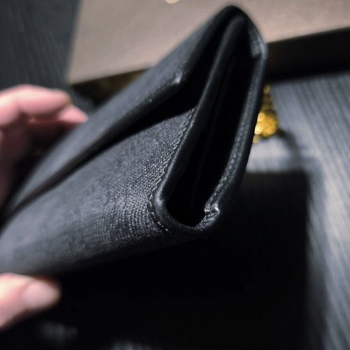 Gucci Guccissima Mini Pochette Wallet on Chain like new black leather