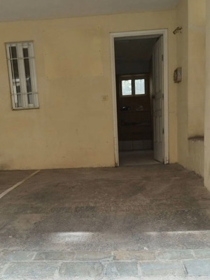 Διαμέρισμα ισόγειο 40 τ.μ. στον Νέο Κόσμο με θέση στάθμευσης και κλιματισμό