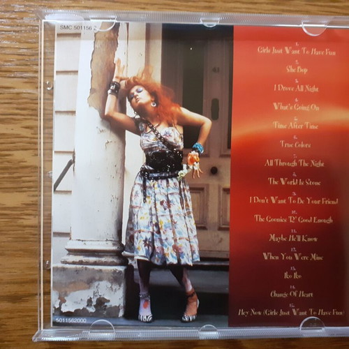 Cyndi Lauper Best Of The Best Gold CD like new, pop