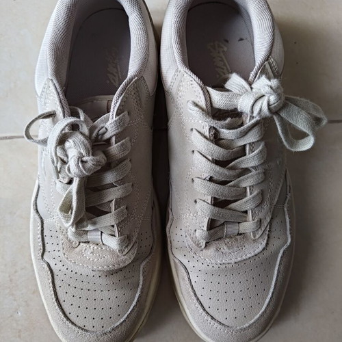 Pull & Bear beige sneakers size 42 like new