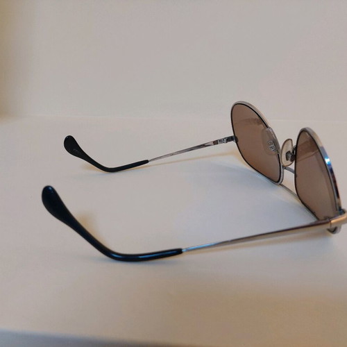 Unisex sunglasses like new with metal frame