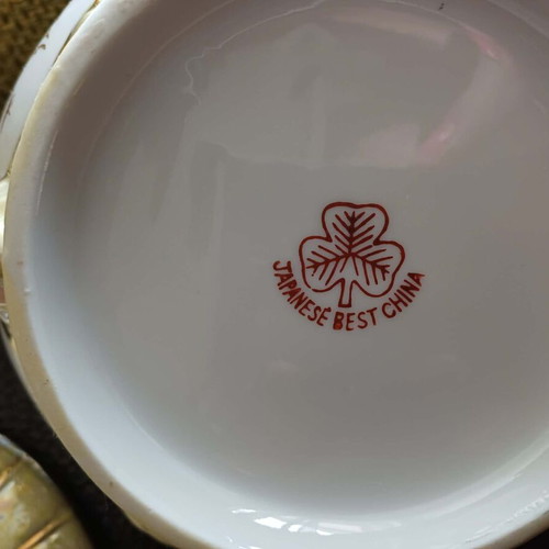 Porcelain fondant dish like new, Japanese Lusterware Art Deco