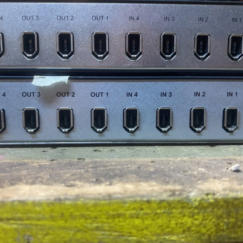 Kramer VS-4x4FW 2 FireWire switchers