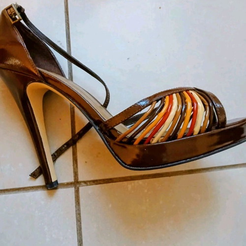 Jennifer Lopez leather sandals like new brown size 36