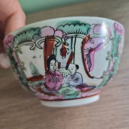 Vintage Chinese decorative bowl like new, hand-painted