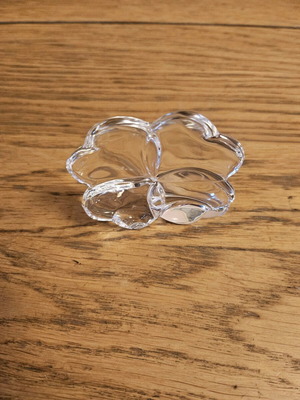 Baccarat four-leaf clover like new