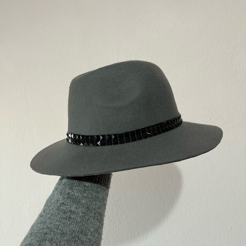 Fedora hat gray wool felt Mudo accessories like new
