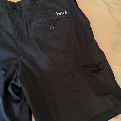 Billabong Bermuda shorts, size 36, black