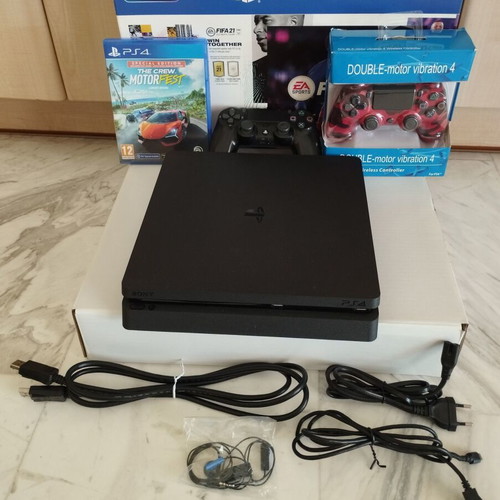 PlayStation 4 Slim 500GB σαν καινούργιο με The Crew Motorfest και 2 χειριστήρια