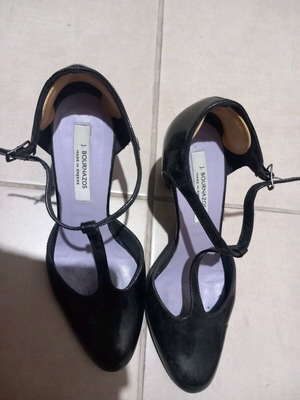 Bournazos patent leather shoes with strap size 36, 6cm heel