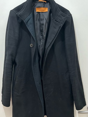 Zara men's medium coat used, black and blue