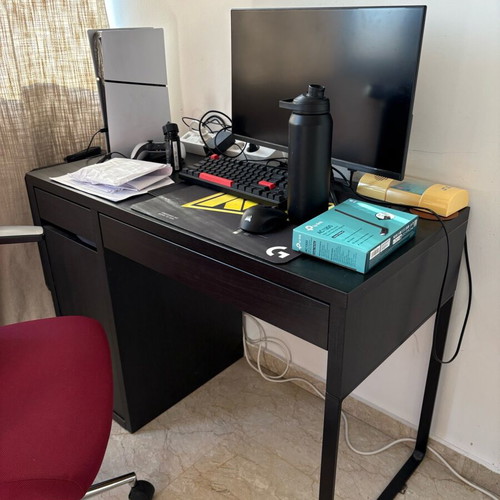 Desk with cabinets and drawer like new