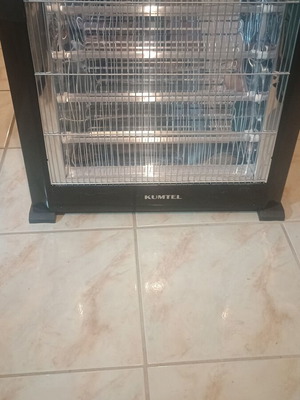 Ηλεκτρική σόμπα Kumtel μεταχειρισμένη, 2200W, διακόπτες ασφαλείας